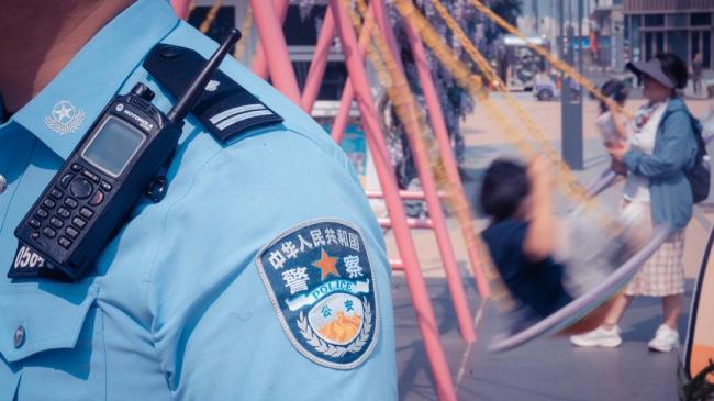 昌平警方保障市民购物安全 强化巡逻防控