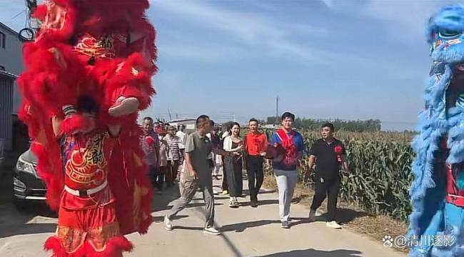 “陆老爷”寇振海儿子考上世界名校 金榜题名回乡祭祖