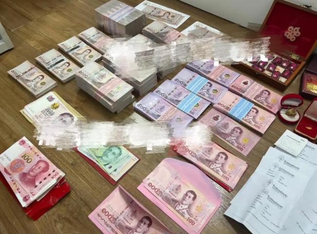 泰国66岁网红僧侣阿赞初丑闻曝光 贪欲破戒引发震动