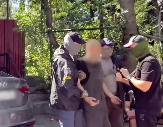 3名俄男子被乌克兰女特工“招募”
