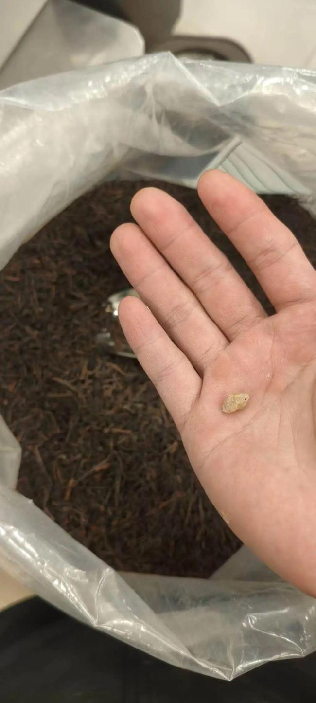 称遭一点点威胁员工获赔1.5万 食品安全争议引关注