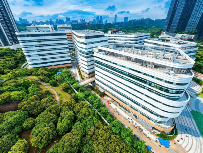 南科大医学院竣工可容纳2000名学生 打造花园式校园