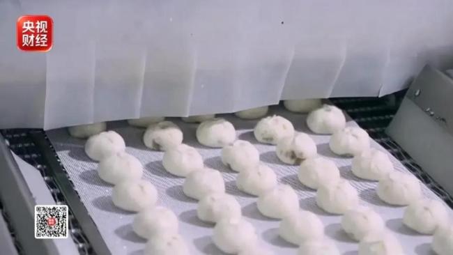 90后开小笼包店直播20分钟卖1400万元 小笼包里的“硬核科技”