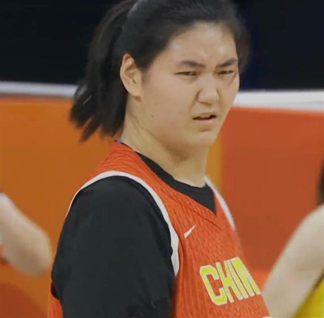 中国女篮挺进四强将战韩国 外线防守成关键