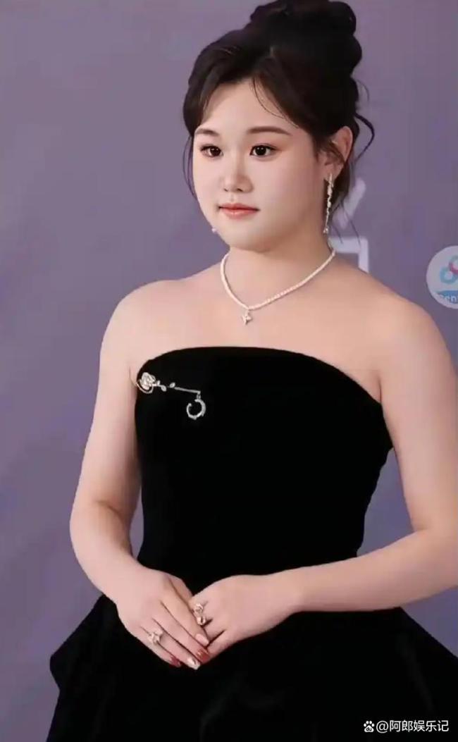张家齐妈妈0秒就把自己哄好了 母女关系引热议