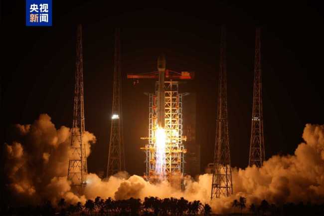 我国成功发射卫星互联网低轨26组卫星