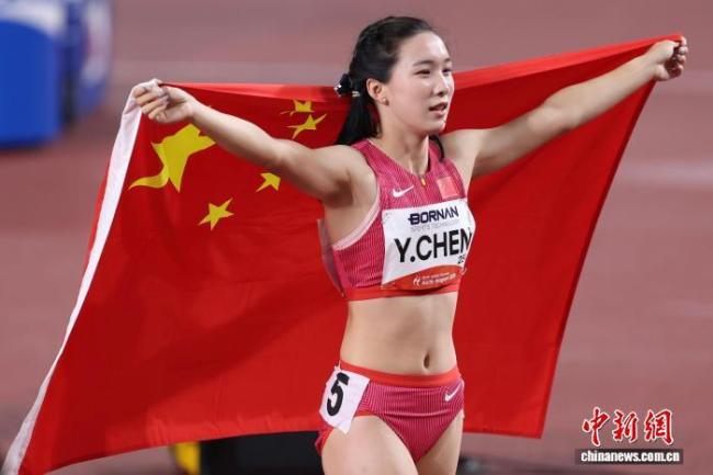 17岁“女飞人”陈妤颉：我没有极限