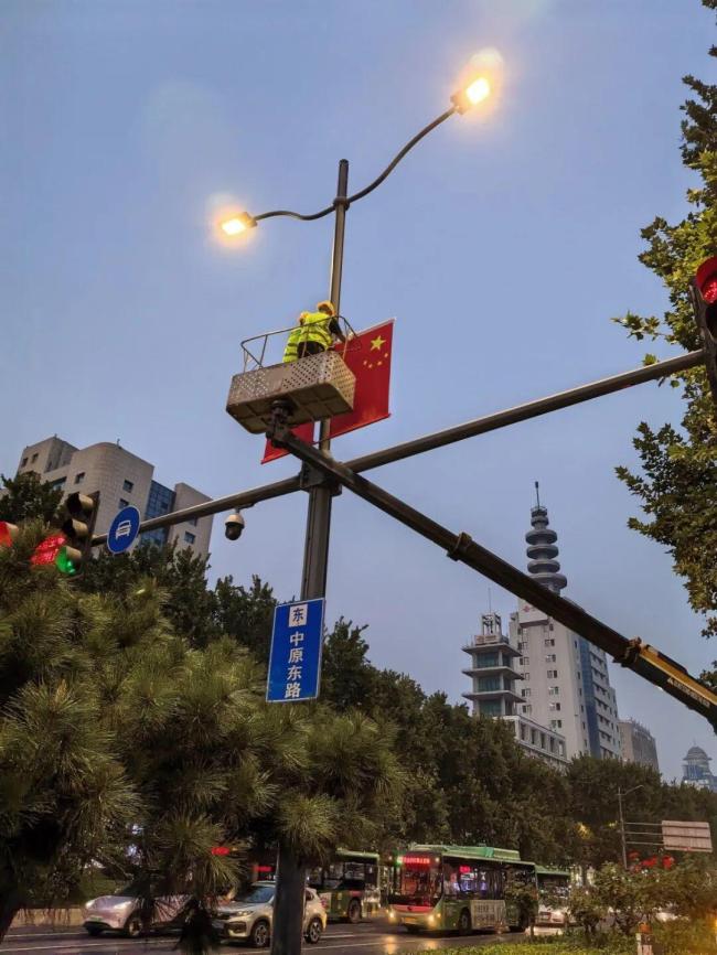 多地节俭迎国庆：布景优先用回收物料，践行绿色节约理念