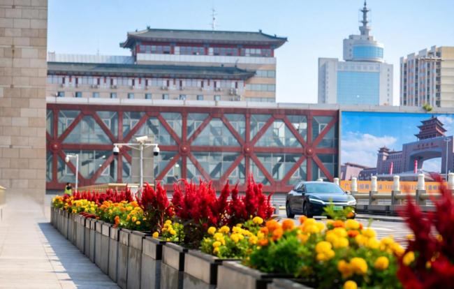 明天，北京晚高峰提前至15时！国庆假期，地铁视情加开临客专列 公路自驾成主力