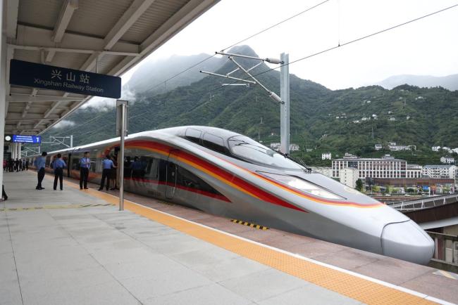 宜昌至兴山高铁开通运营 鄂西高铁网布局再优化