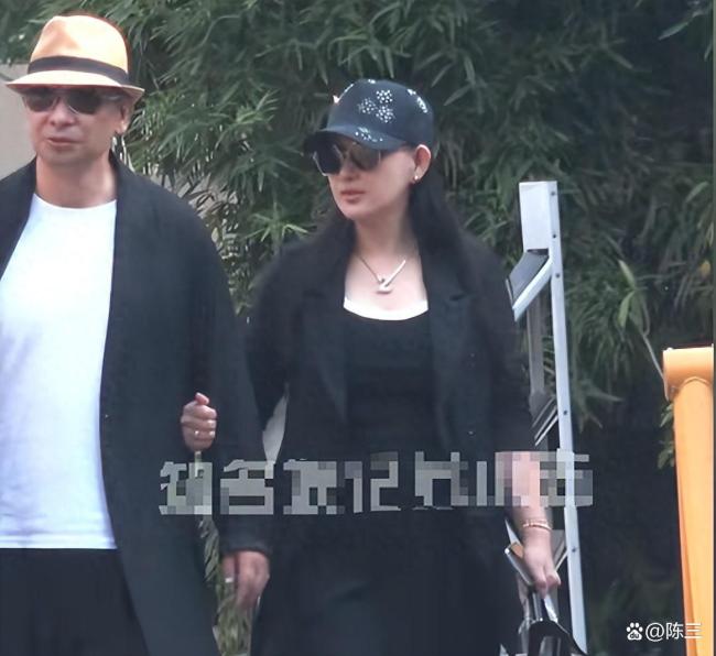 赵文卓疑似拼四胎