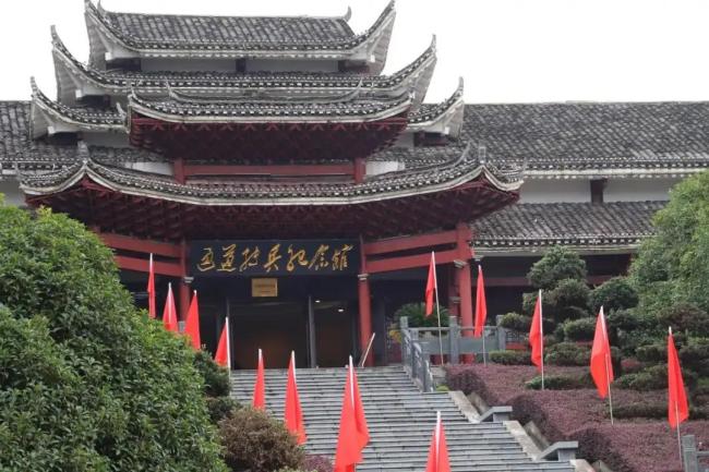国庆的“庆”与你我有何关系 共书国家未来