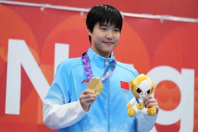 中国健儿追梦之路永不停歇 荣耀与梦想同行