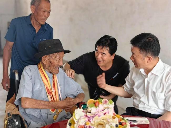 安徽抗战老兵卢灿祥逝世 享年100岁