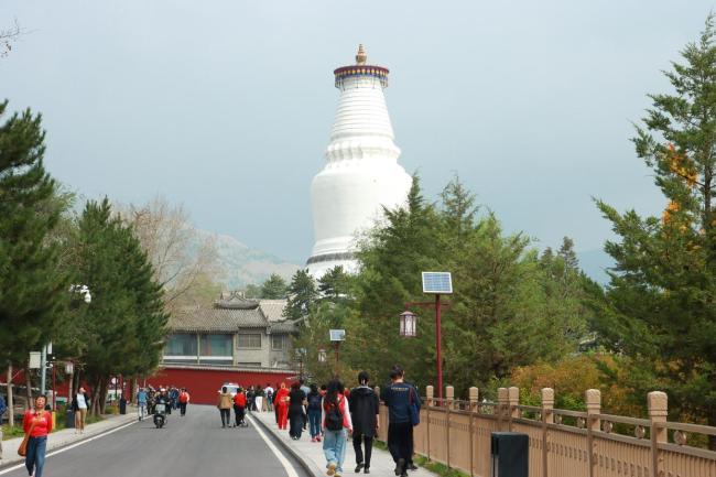国庆假期五台山秋意正浓游人如织