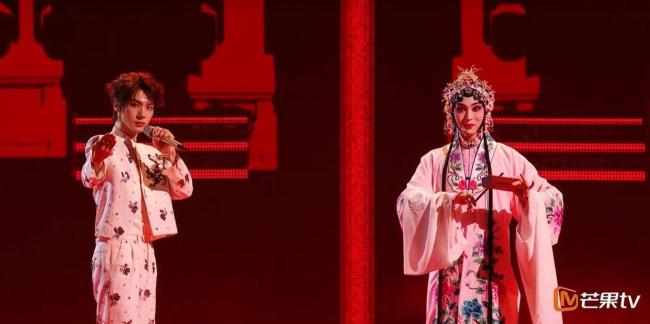 小沈阳在《披荆斩棘》舞台挑战戏曲 惊艳全场