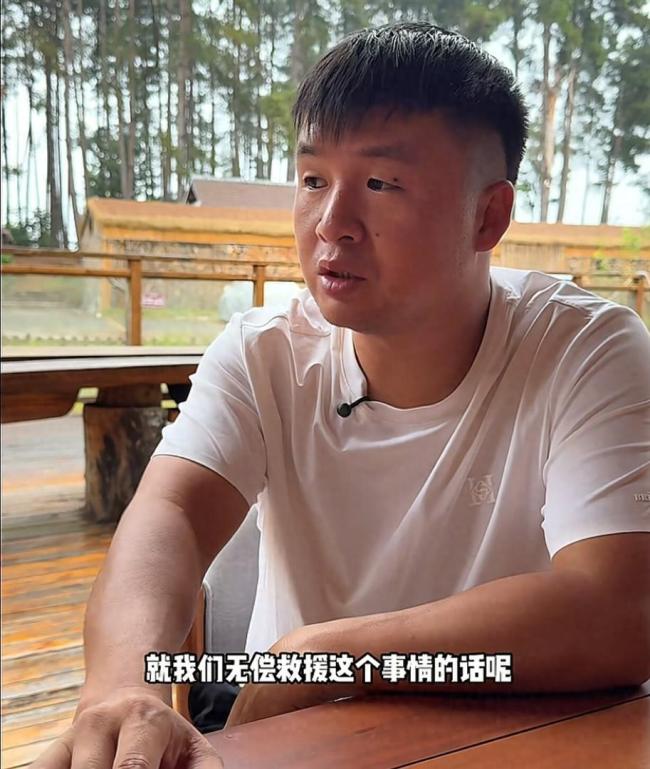 救援队吊车时车辆掉落 司机被砸身亡