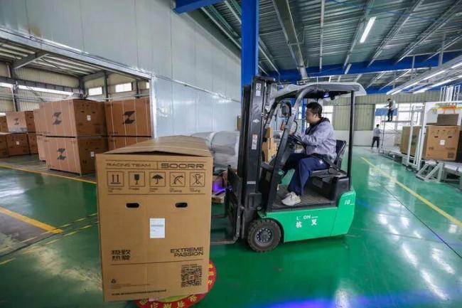 张雪机车赢1次或许是运气 赢6次呢 核心技术铸就辉煌