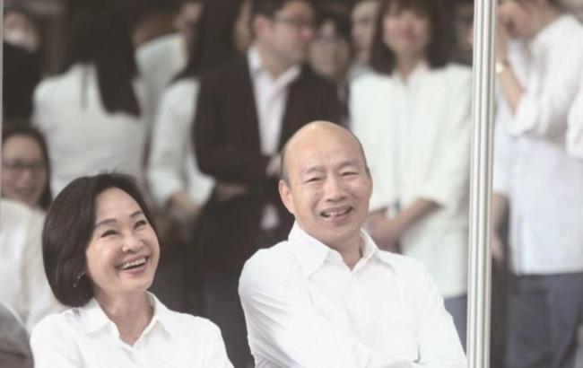 韩国瑜首度为柯志恩站台辅选 “韩流”归来引爆蓝绿对决
