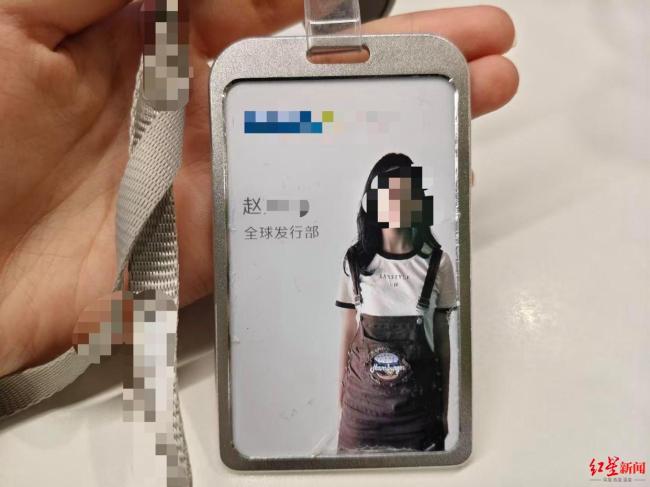 女生被汉堡店员工撞伤后续