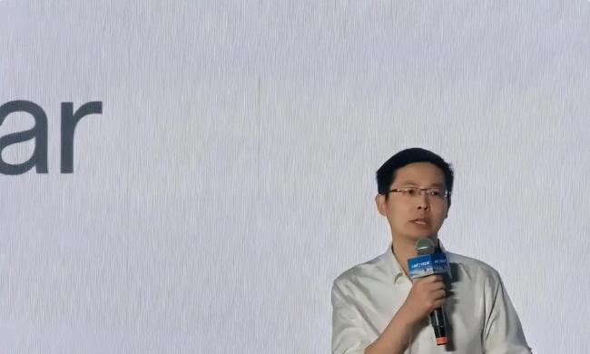 姚明问机器人打球能做假动作吗 技术与现实的差距