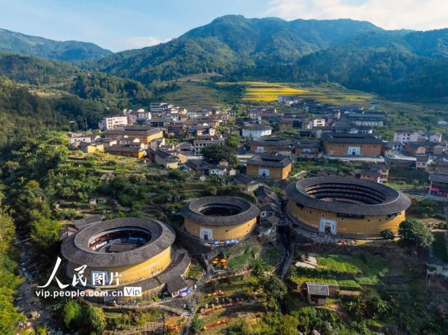 福建龙岩：土楼秋日