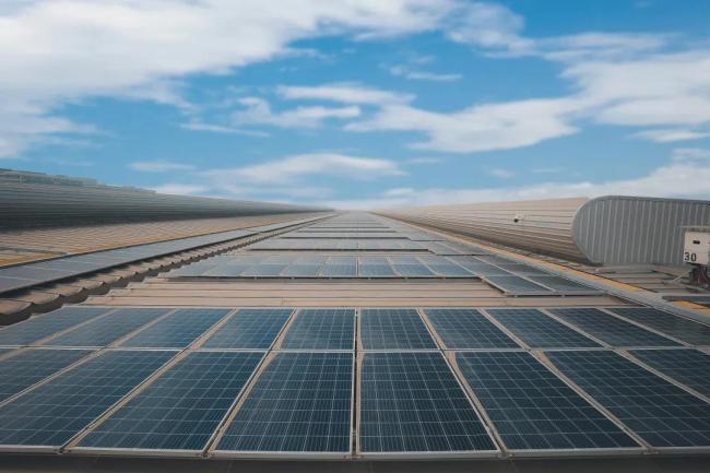 2021是碳中和元年，卡奥斯赋能打造全球首个碳中和“灯塔基地” 重塑能源服务场景