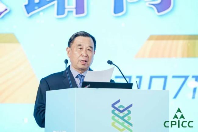 纸业商会会长、华泰集团董事局主席李建华出席首届中国纸包装产业链合作大会