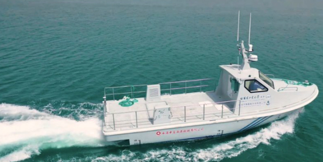 威海天帆公司与哈尔滨工业大学共同研发,国内首艘海洋牧场养殖观测无人船交付使用