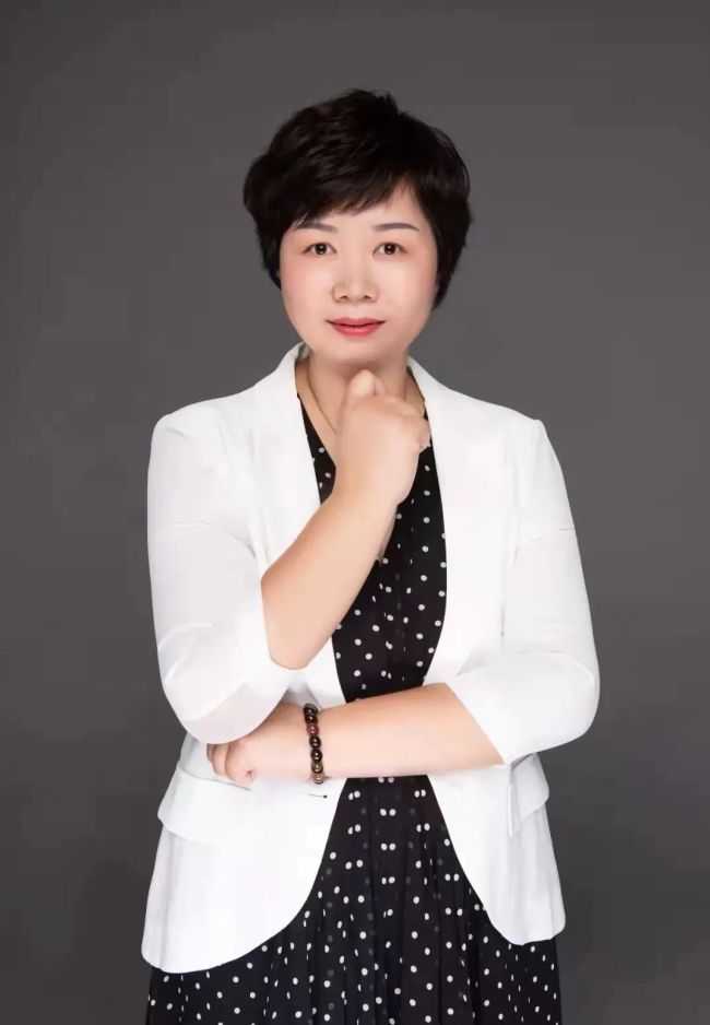 用美好去打动孩子专访济南高新区汉峪小学校长马红梅