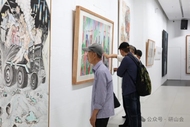 “问道昆嵛——山水圈2024水墨文献展”昨日在烟台美术博物馆（烟台画院）开幕，展期至7月28日