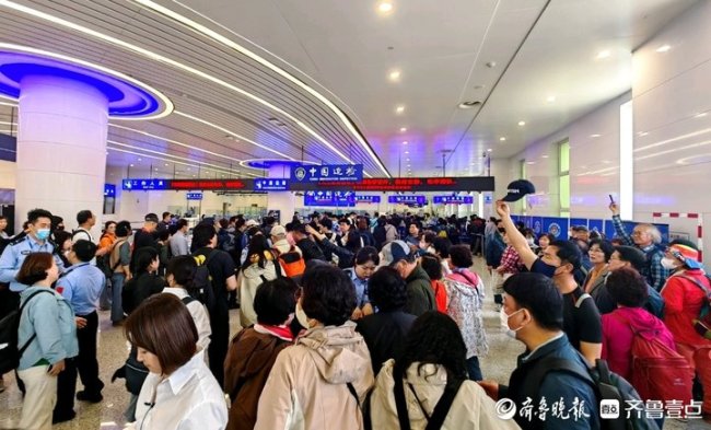 今年上半年济南边检站验放出入境旅客突破36.4万人次