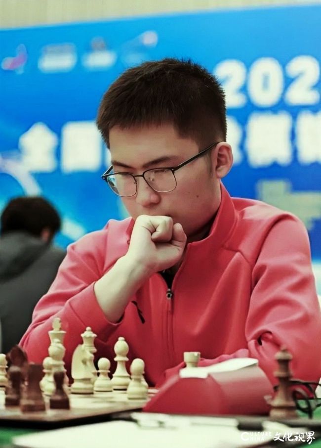 登顶2025中国国际象棋团体锦标赛，山东外国语职业技术大学冠名的山东男队创造历史