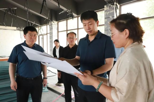 济南市长清区委副书记、区长王士强到归德街道和马山镇调研乡村振兴工作