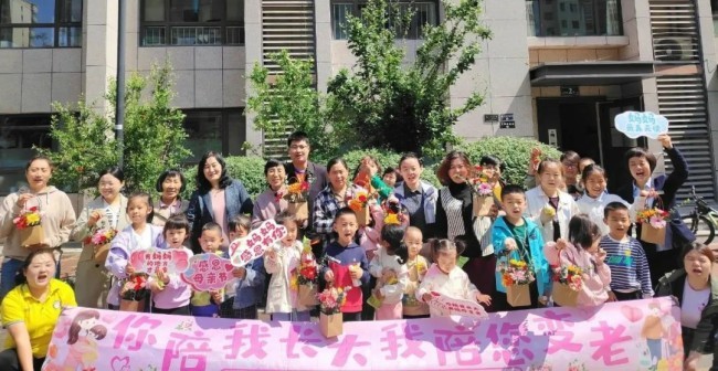 住这小区的妈妈们有福啦——银丰物业母亲节活动款款诠释感恩，致敬最美的“她”