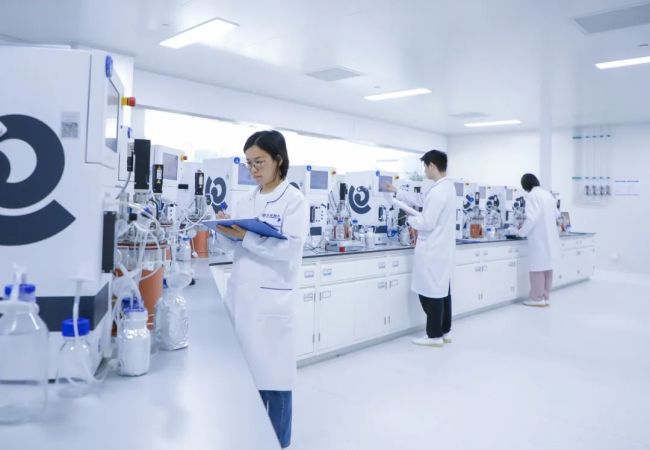 齐鲁制药4个创新药获美国FDA临床批准，其中QLS1304获快速通道资格