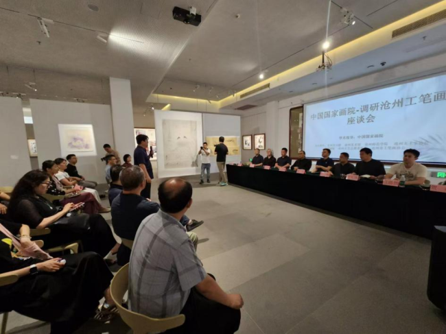 中国国家画院院长刘万鸣一行到河北沧州调研交流