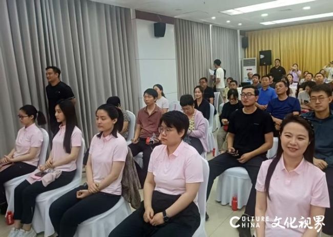 全国女子围甲第四轮昨日开战，山东首支女子围甲队“平原桃花开”主场首秀受瞩目