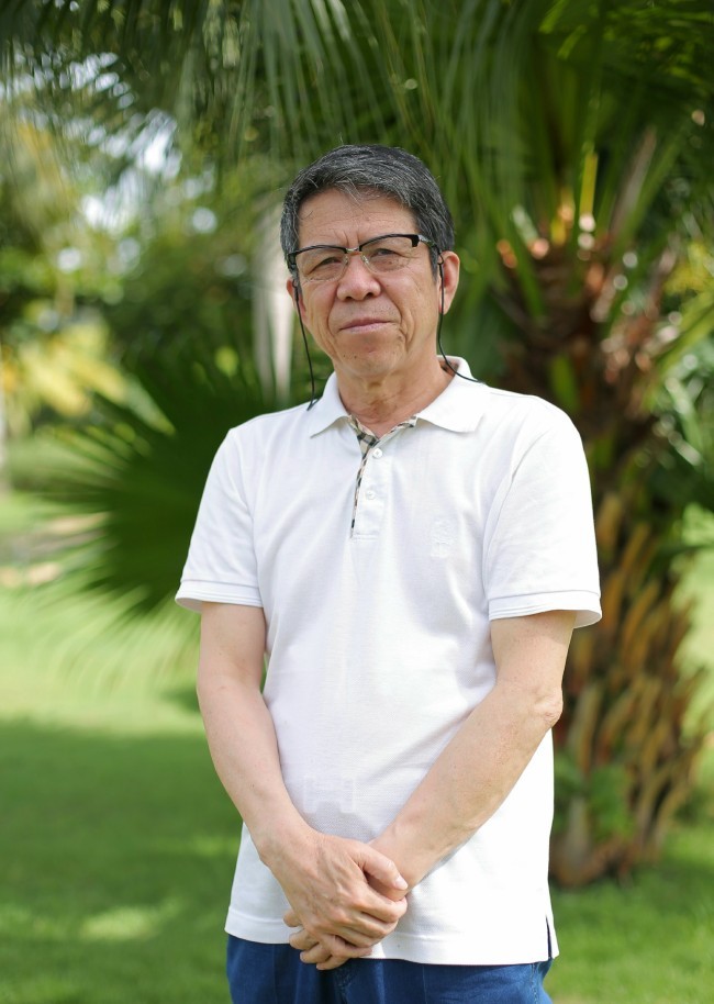 秦海·写意斗鸡丨以写意丹青探斗鸡神韵，于传统笔墨见生命雄魂