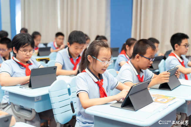 《山东科技报》刊登山东师范大学附属小学科创教育实践案例《让科技教育扎根日常》