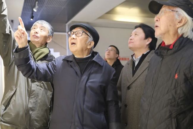 袁元：把油画教学延伸到更广阔的“社会大课堂”中去