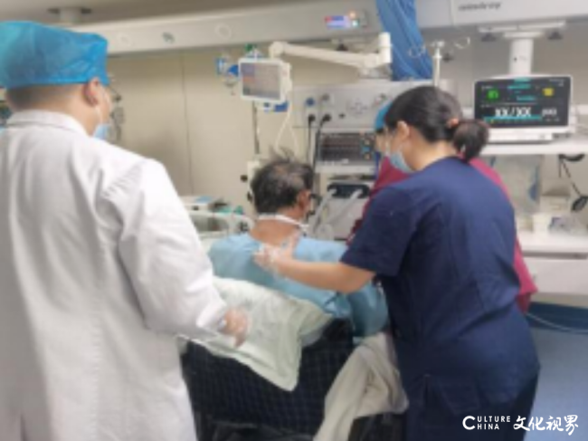 多学科协作上演救护接力——泰安市中心医院41天生命守护让重症热射病患者获新生