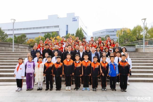 齐鲁制药公益慈善基金会主办,2025齐鲁公益日活动温暖启幕