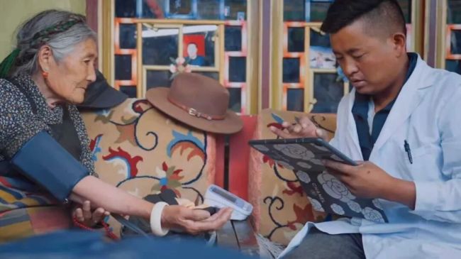 跨越 4000 公里的 “心” 守护!海尔联合青岛妇儿医院为西藏患儿点亮希望