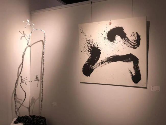 墨与色 ——庄景辉抽象表现主义作品国际巡回展中国青岛站