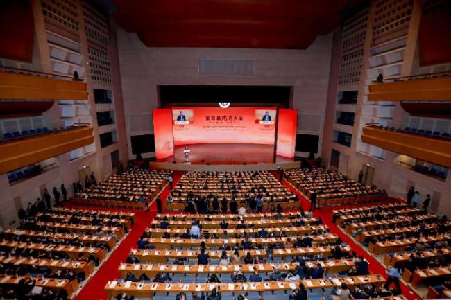 集中签约重点项目45个——第四届儒商大会昨日圆满落幕