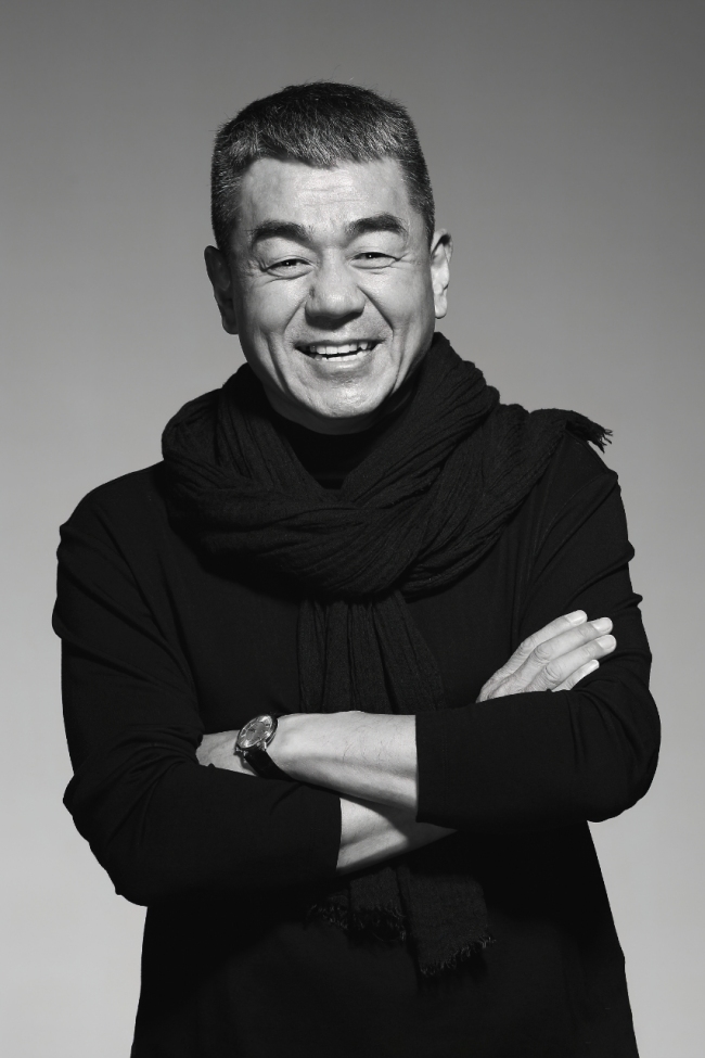 文字碎片·物灵对话·单元共生——魏更超“单元Unit”艺术展的温柔哲思