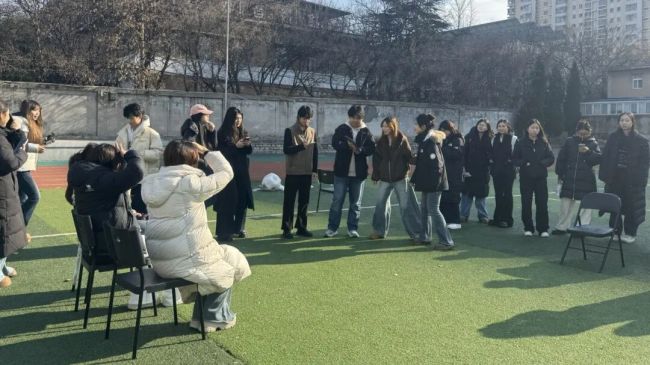 山艺音乐学院举办“活力无限，青春飞扬”趣味运动会