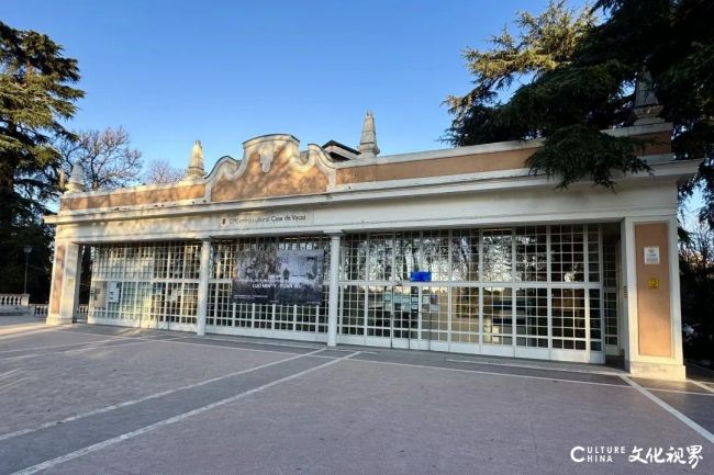 罗敏＆袁武双个展——《情感人类学：罗敏与袁武的对话》在西班牙Casa de Vacas文化中心开幕