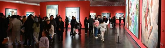 一部用油彩与爱写就的传奇——走进“戴平均的艺术天地”